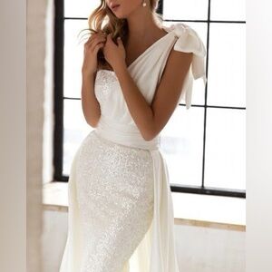 Elegant White Sequin Wedding/Reception Dress